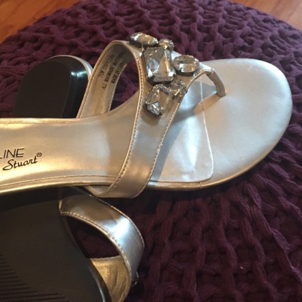 Madeline Stuart silver sandals - Picture 4 of 5